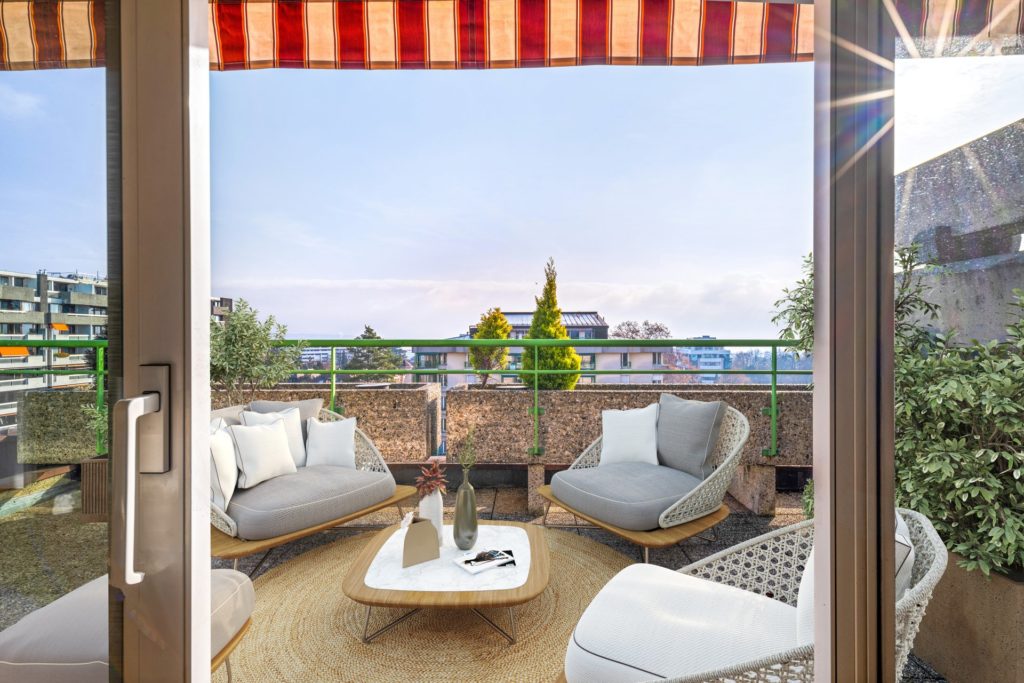 Appartement de standing pour séniors autonomes, terrasse avec vue